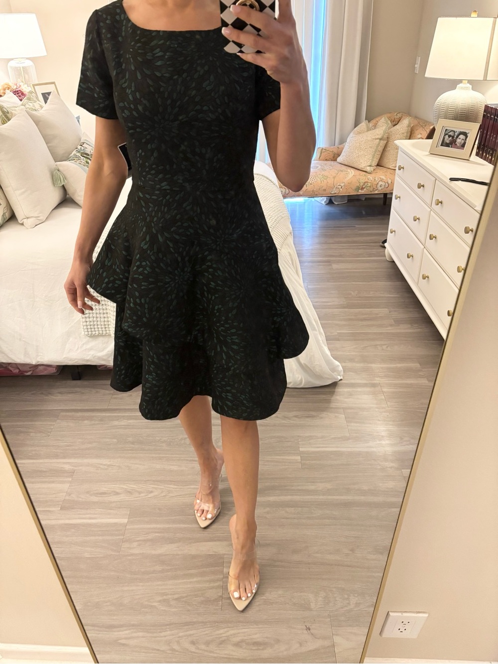 SHANI Collection Black & Green Jacquard Tiered Cocktail Dress — NWT 🖤💚 - Picture 2 of 8